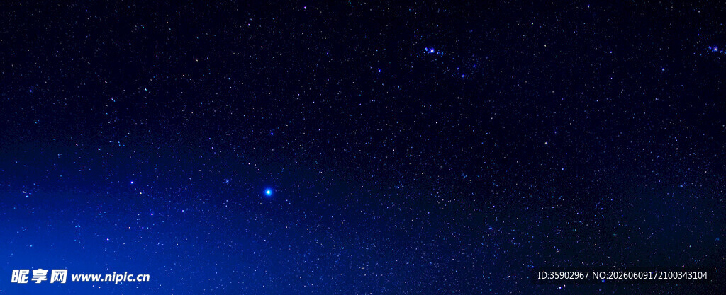 夜空繁星闪烁