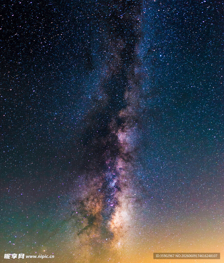 璀璨壮丽的银河星空景观