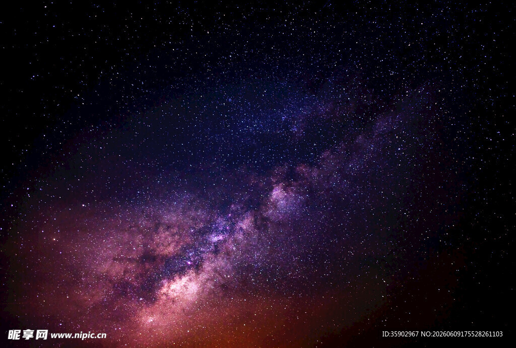 梦幻璀璨的深邃星空