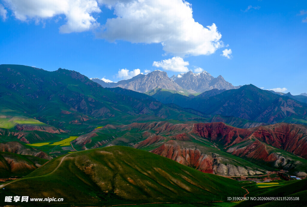 壮美山川风景图