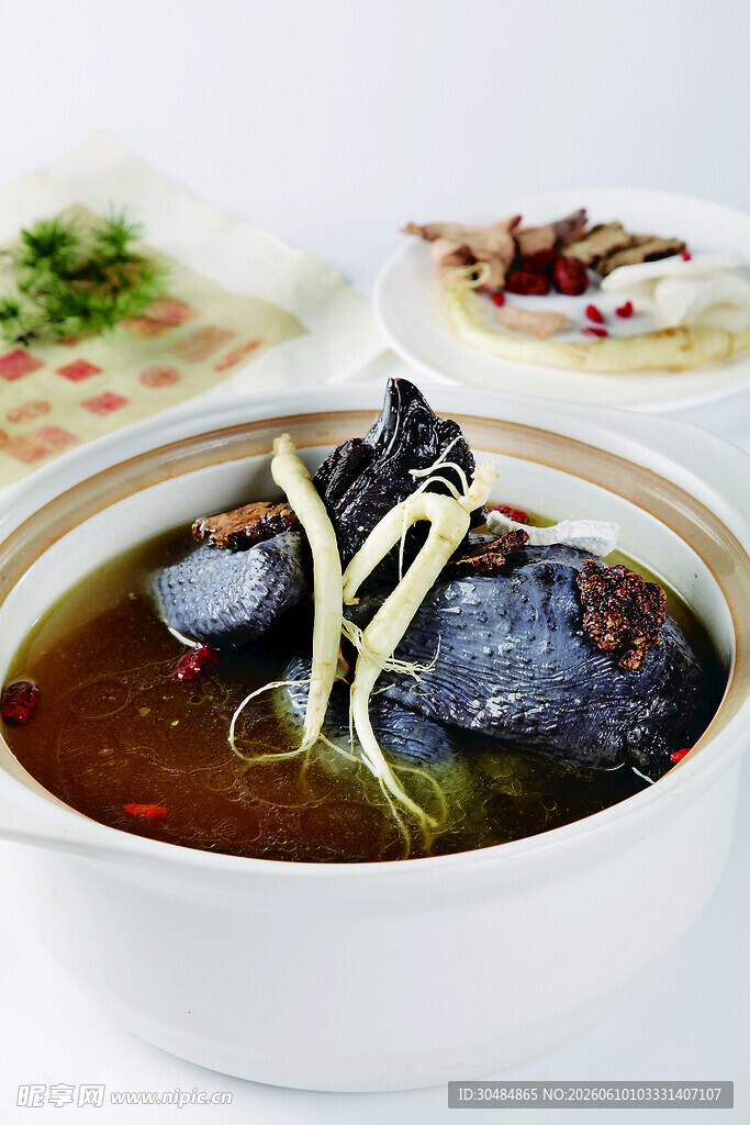滋补乌鸡