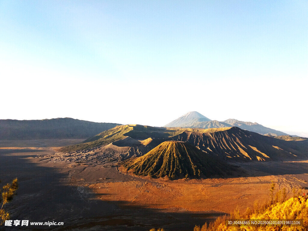 壮丽火山景观