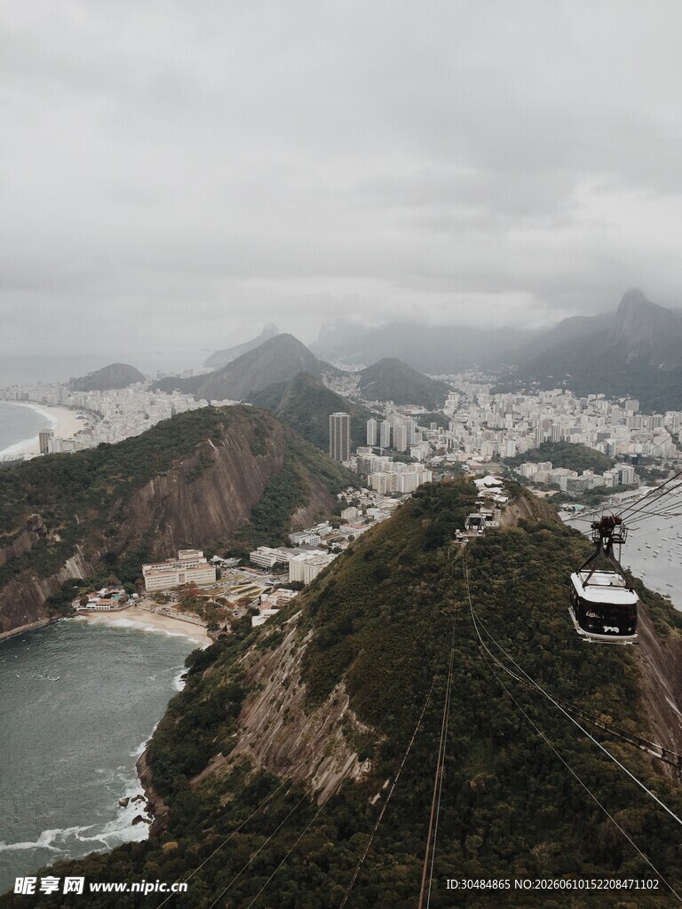 里约海岸山峦云雾景观