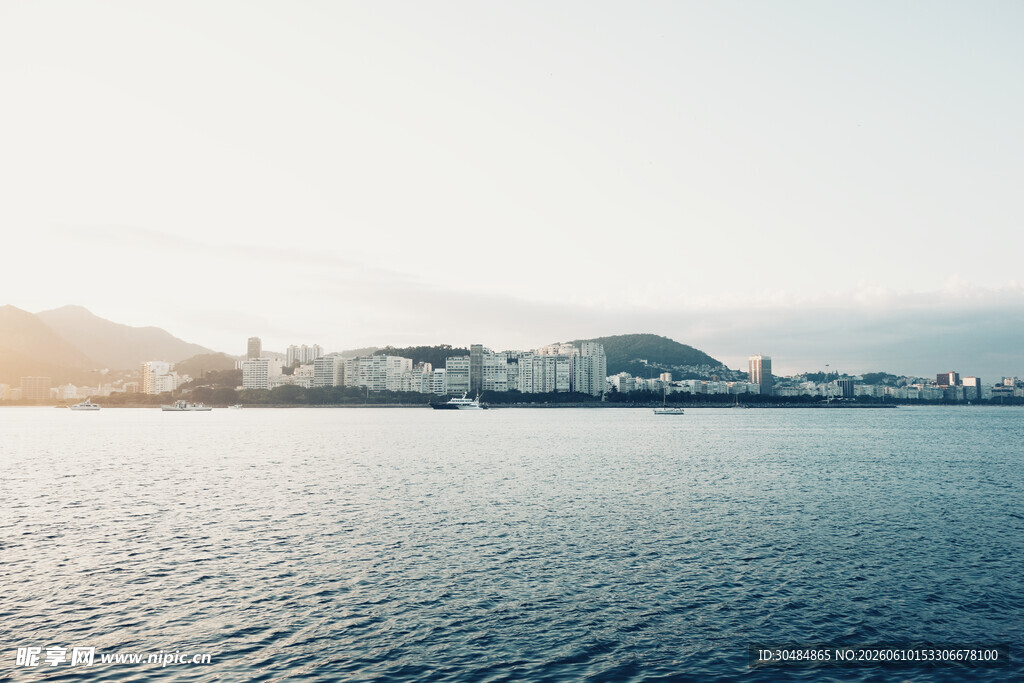 海滨城市风光