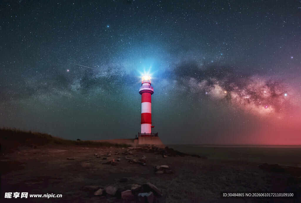 夜空下闪耀的灯塔