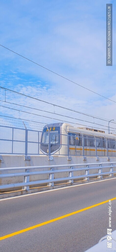 跨海地铁列车