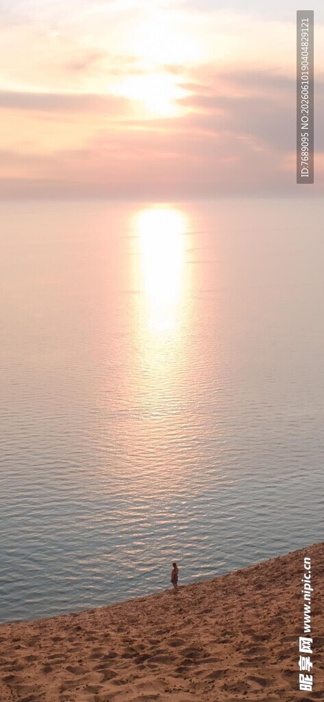 沙岸观海