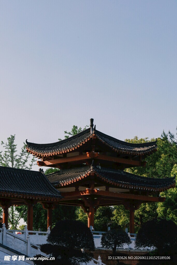 古雅中式亭阁尽显古韵