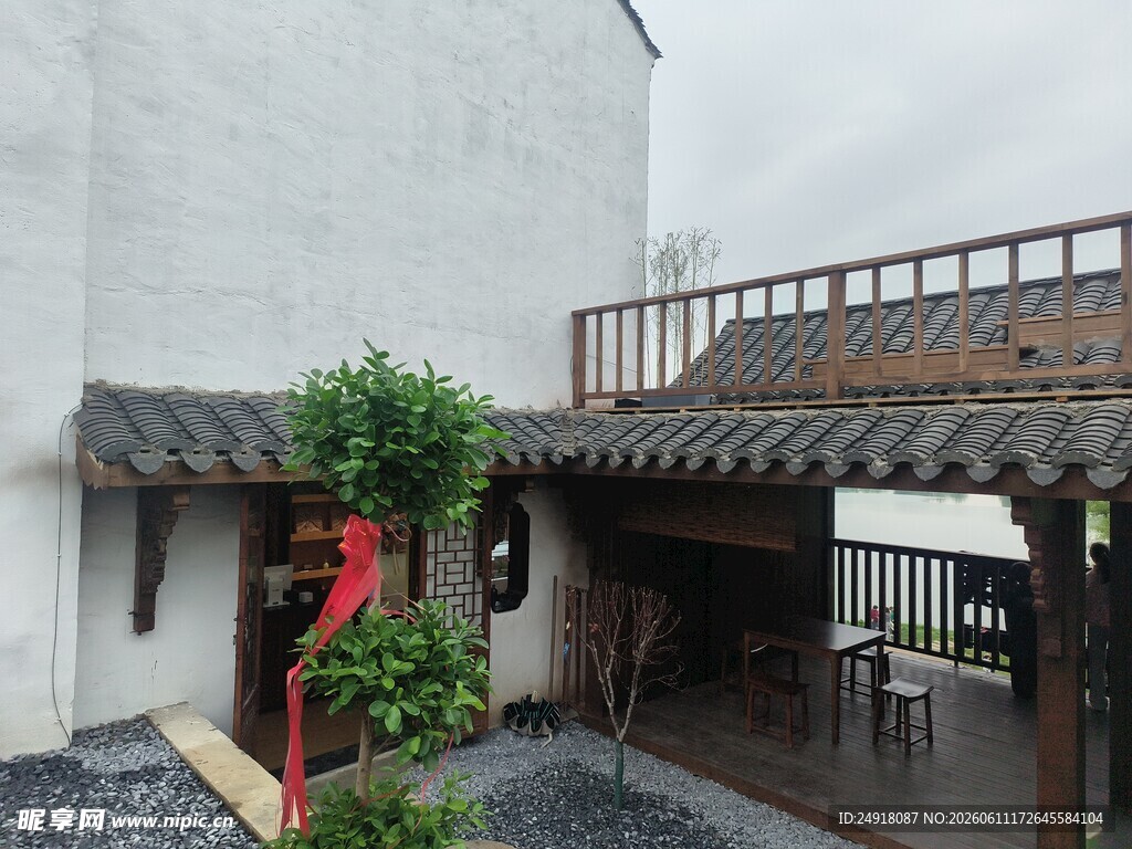 西河古镇中式庭院建筑景观一角