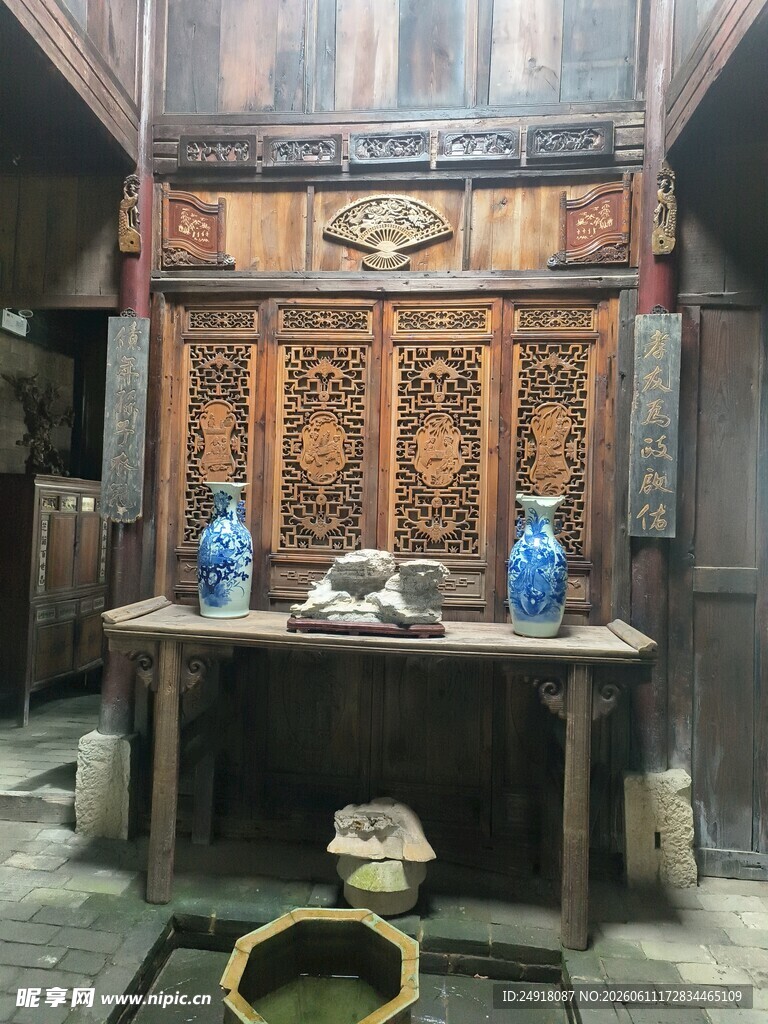 西河古镇古雅中式厅堂内景陈设