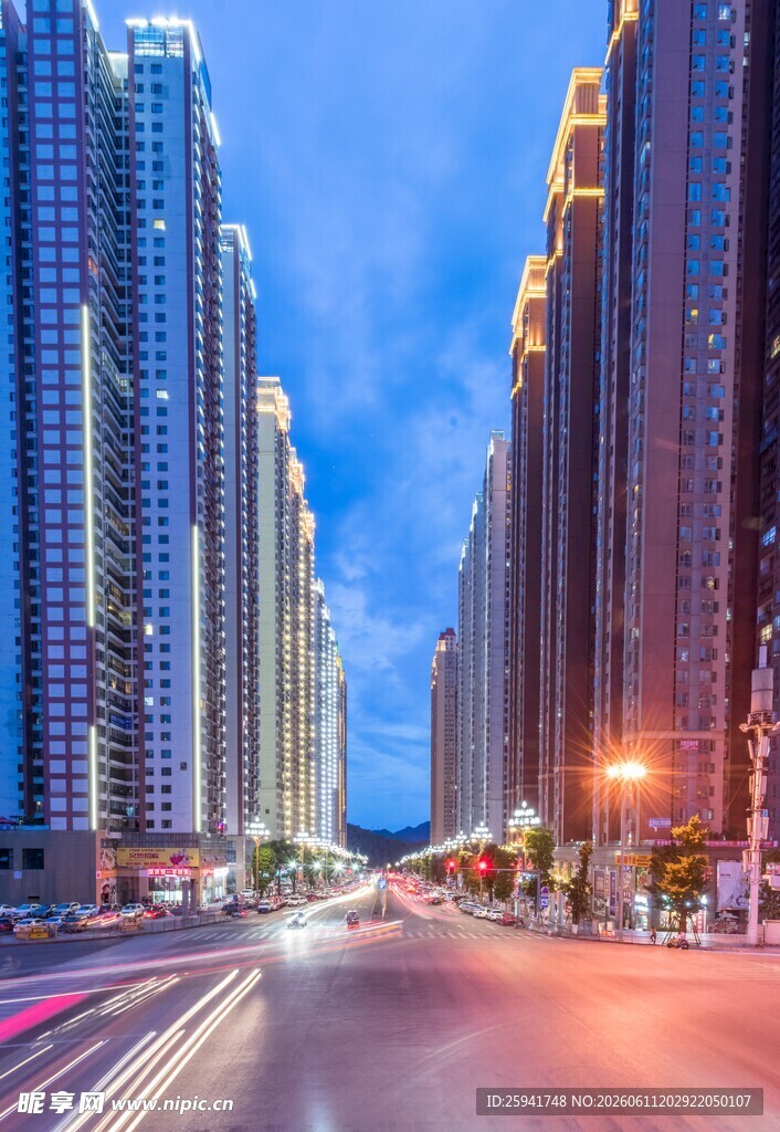 都市夜景繁华街道景象