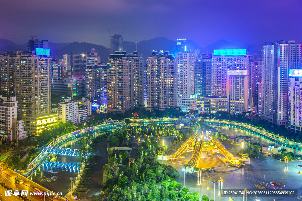 璀璨夜景下的城市风光