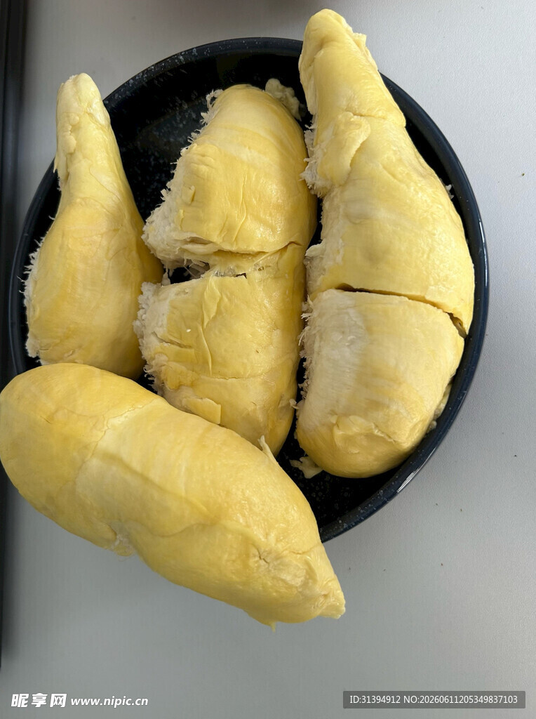 碗中美味榴莲果肉