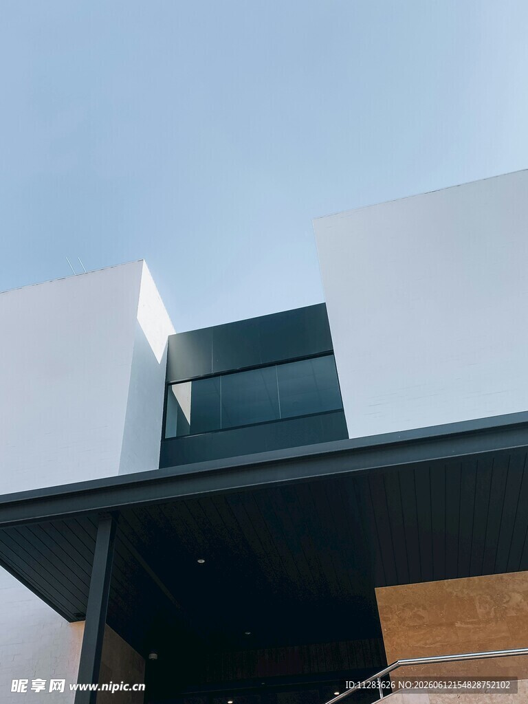 现代简约风格建筑一角