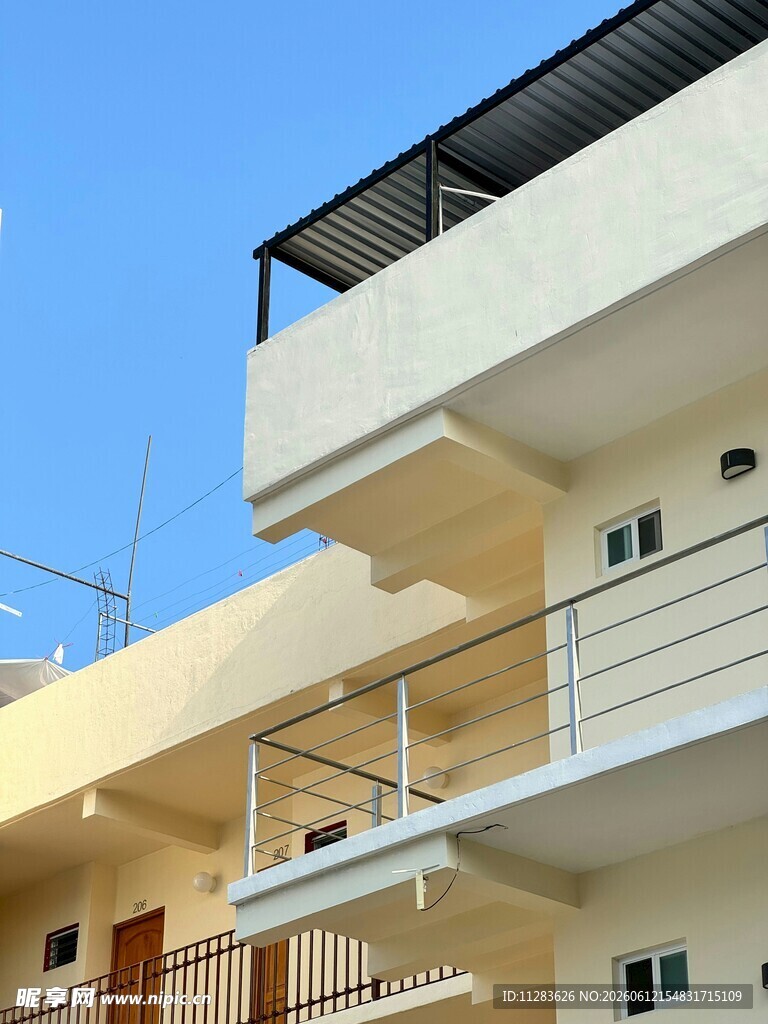 现代简约风多层住宅外观