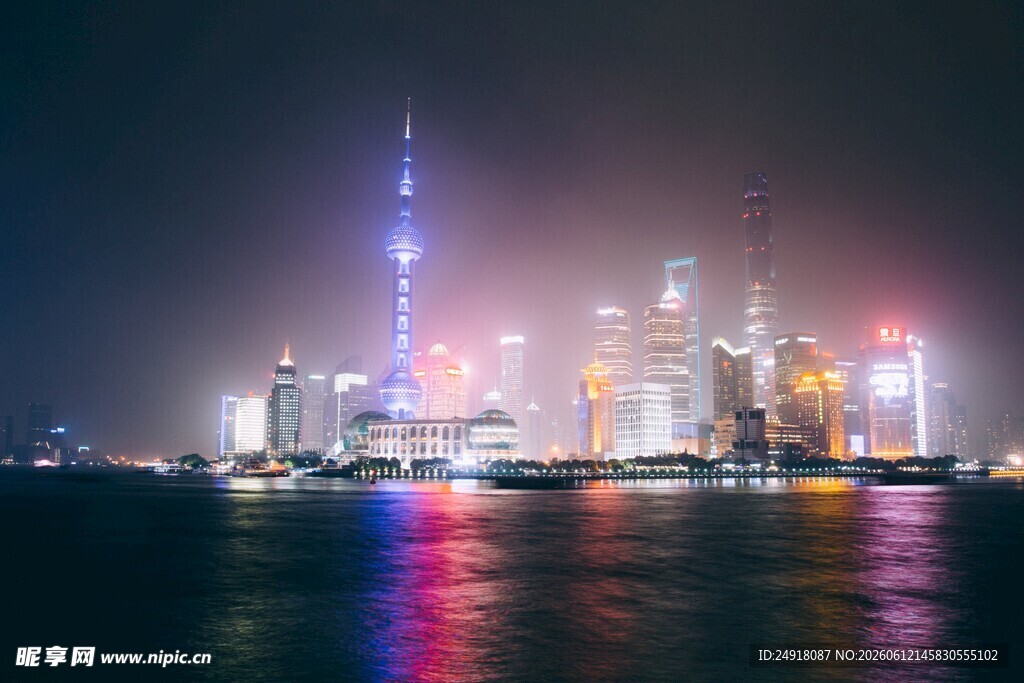 上海外滩璀璨夜景