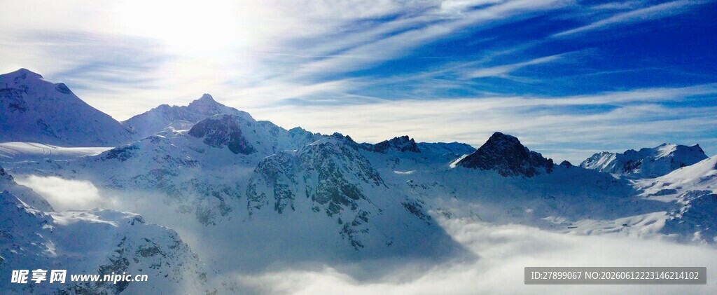 雪山壮丽风光
