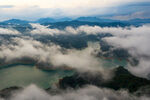 亚洲中国广西梧州蒙山茶山湖落日