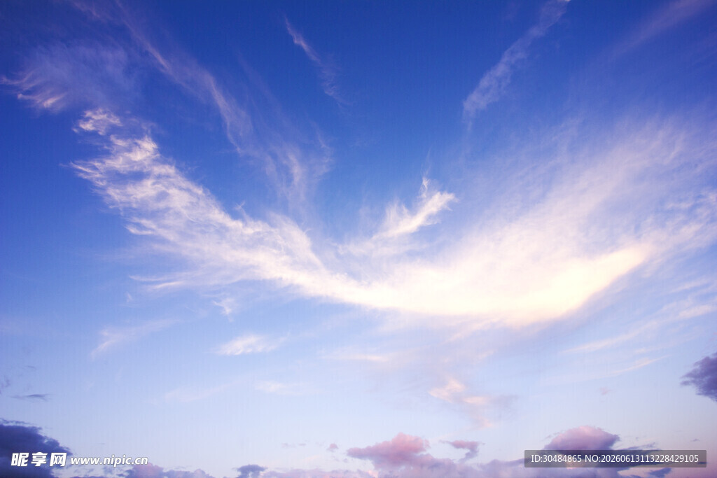 梦幻蓝天