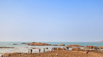 海边度假场景沙滩遮阳伞