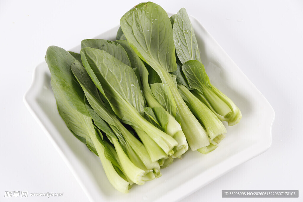 盘中鲜嫩小白菜