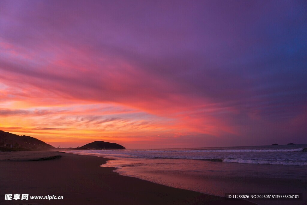 海边绚丽晚霞美景