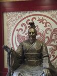 青铜雕像