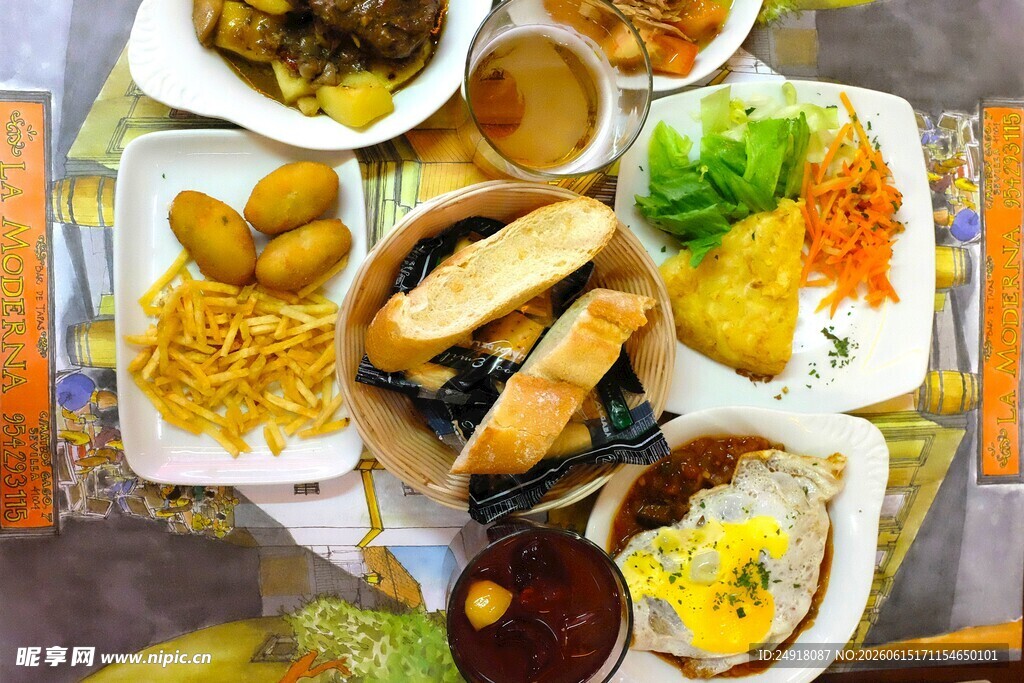 多样美食拼盘西餐