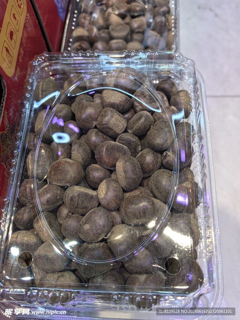 盒装板栗