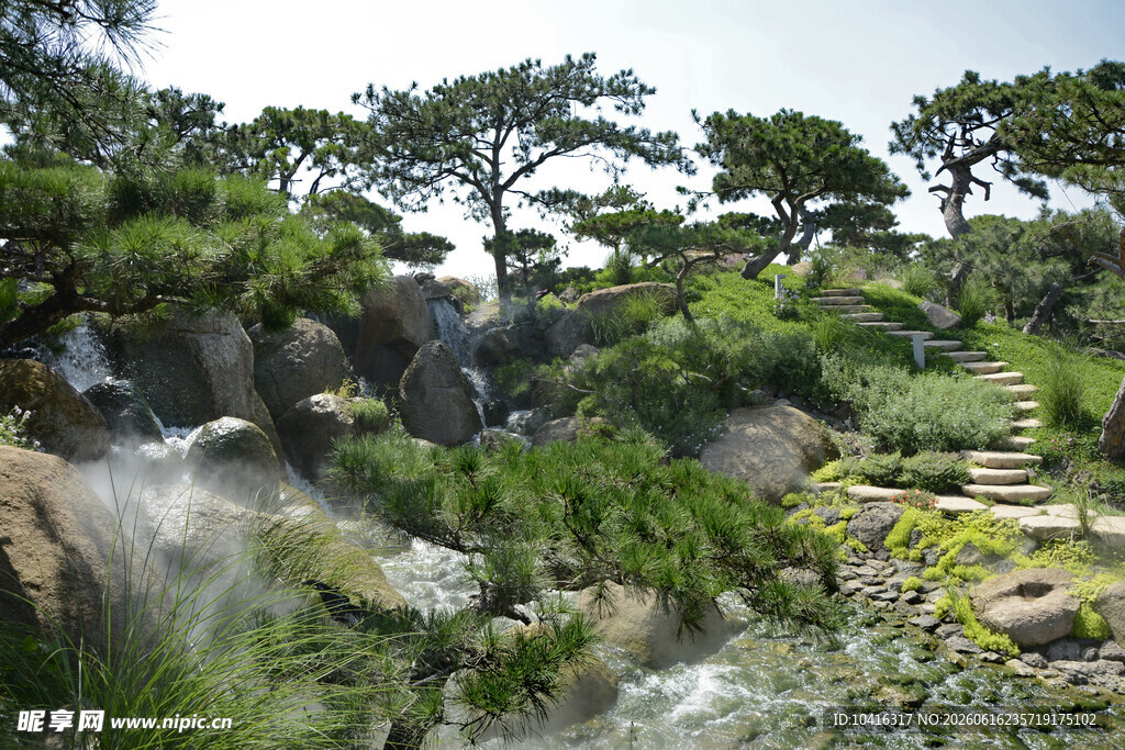 松林山水造景