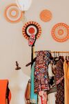 民族风服饰装饰墙面展示