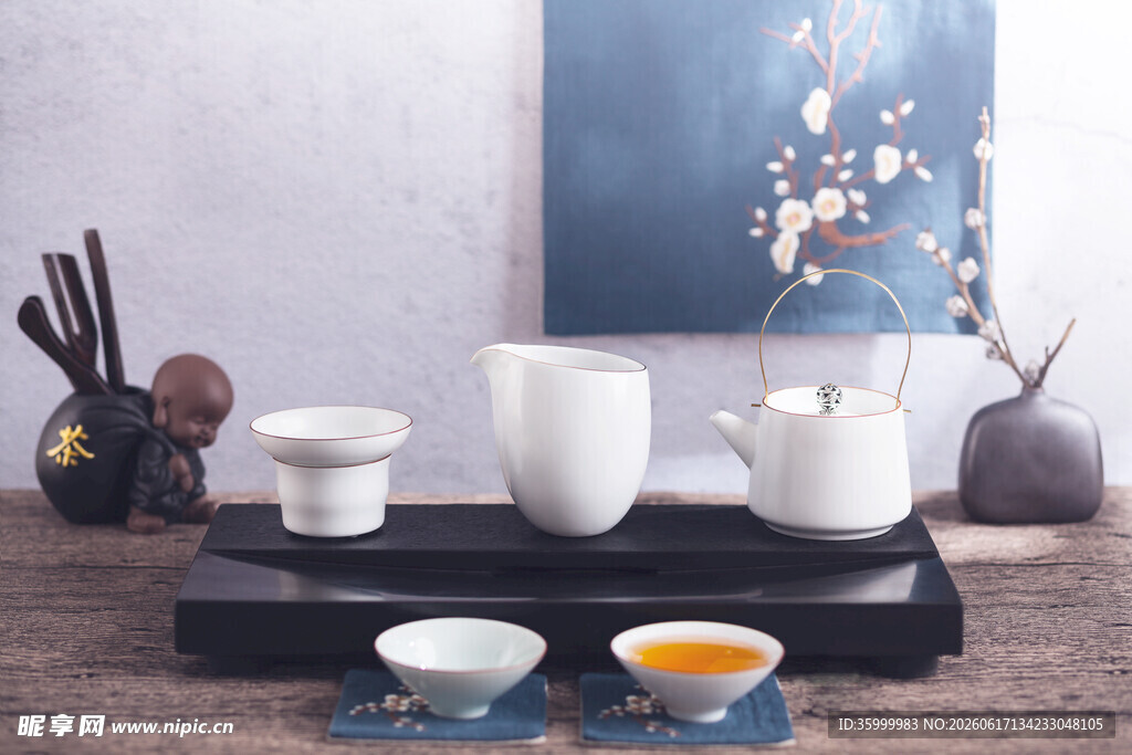 中式茶具尽显雅致韵味