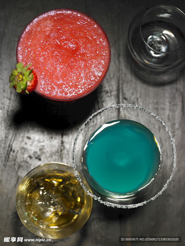 多彩鸡尾酒组合