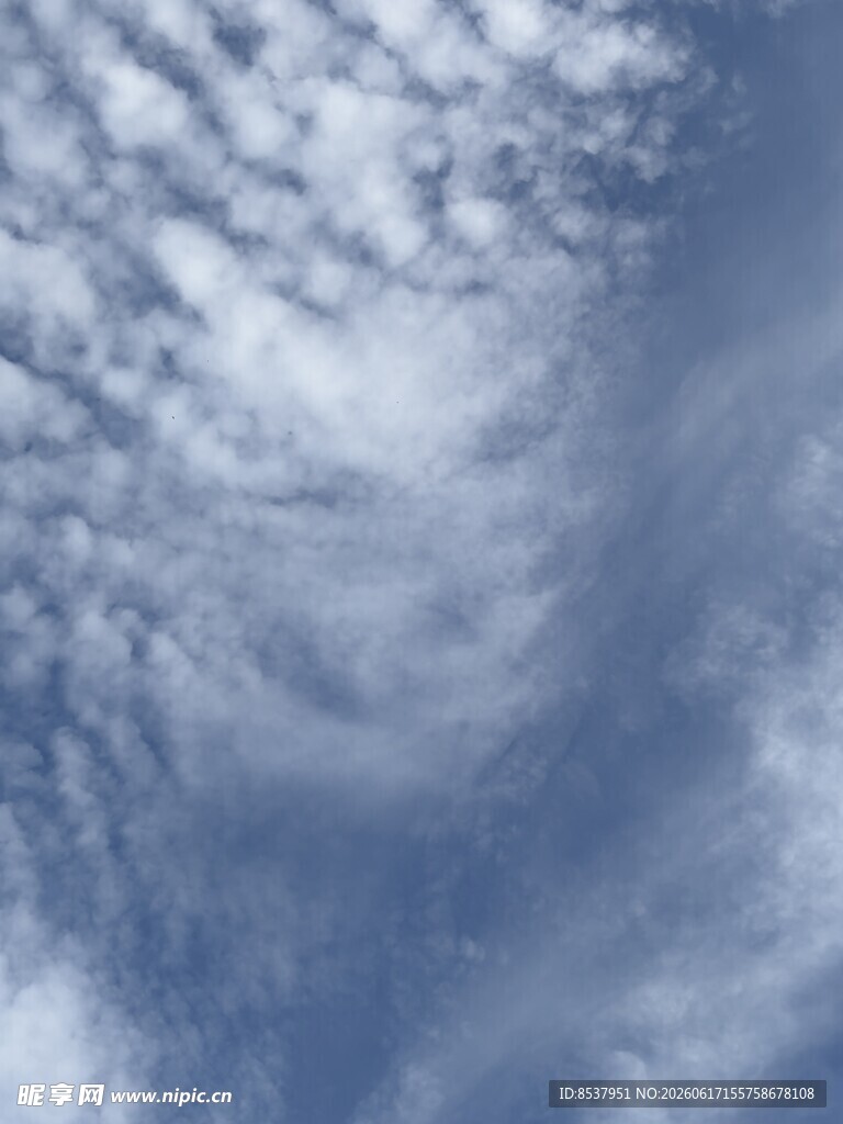 蓝天白云