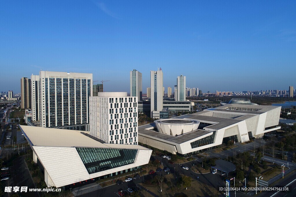 现代城市建筑群景观