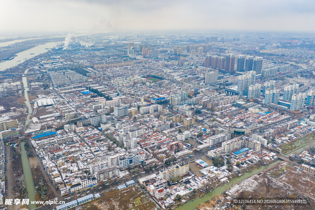 城市俯瞰全景图