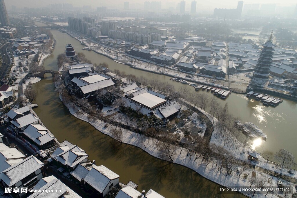 冬日城市建筑景观俯瞰