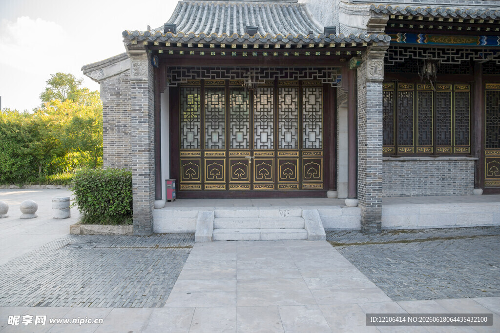 中式传统宅院大门景观