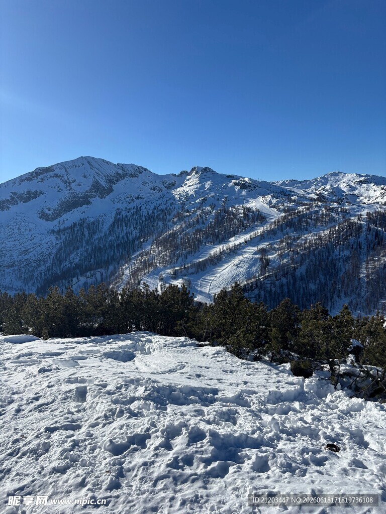 雪山雪景纯净自然之美