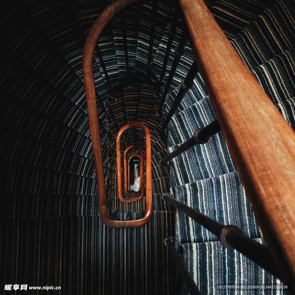 螺旋楼梯的独特建筑美感