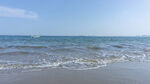 海边美景 海浪轻拍沙滩