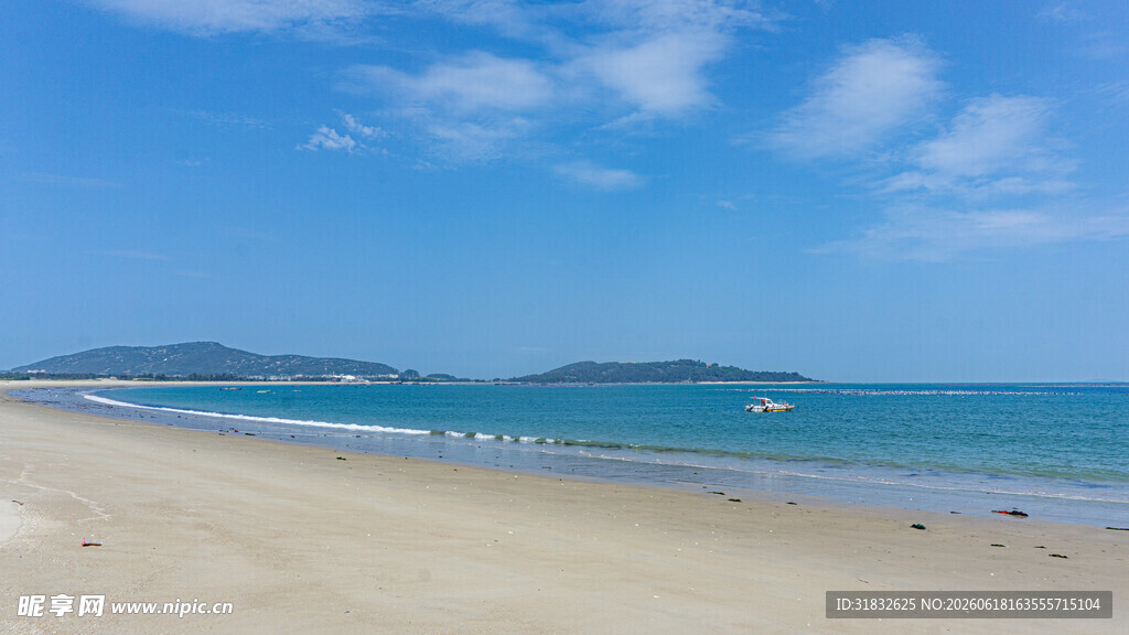 美丽海滨沙滩风景
