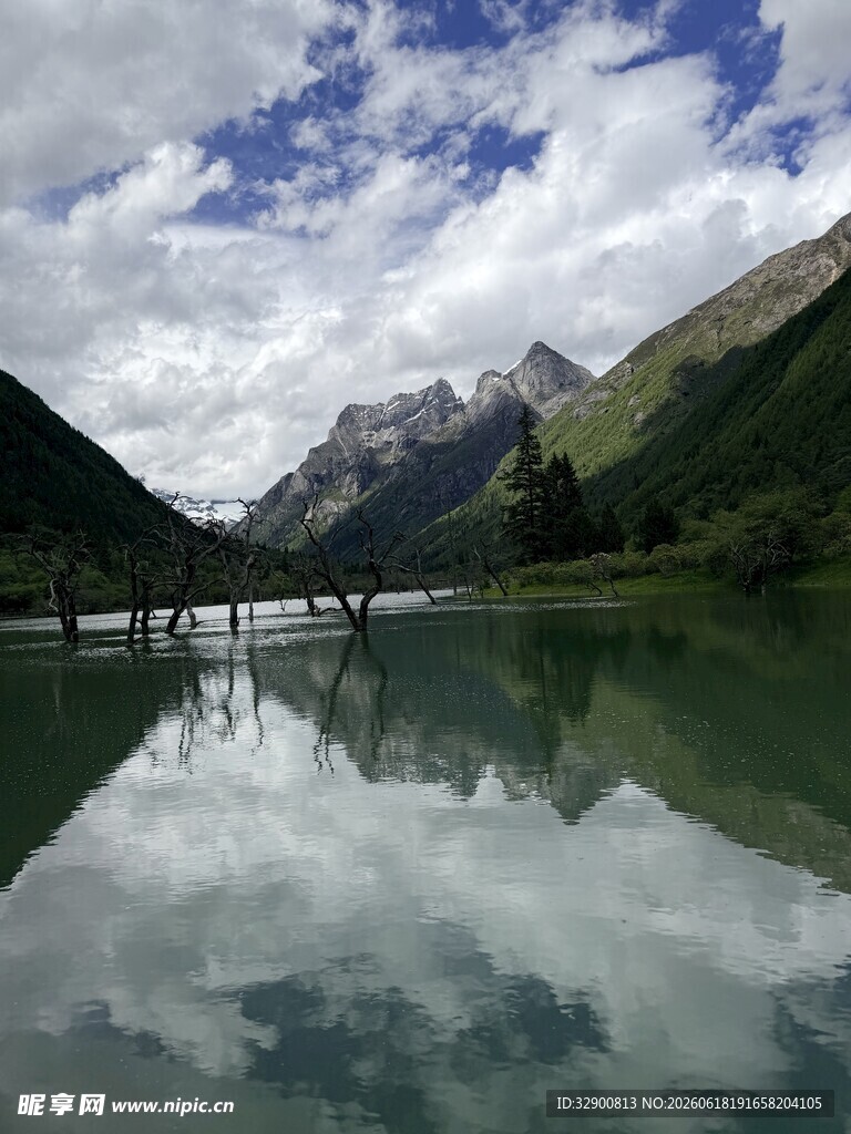 四姑娘山