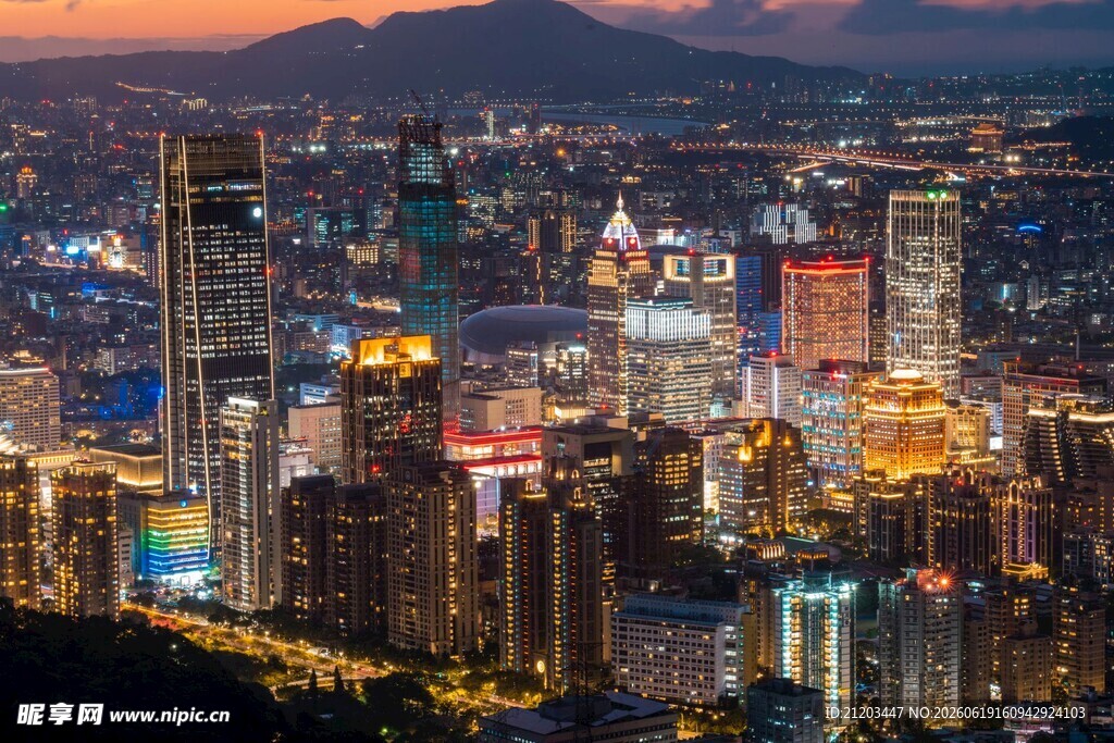 山城璀璨夜景