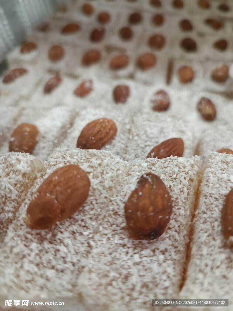 杏仁糕点特写