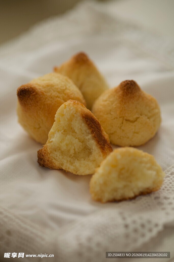 美味三角小点心