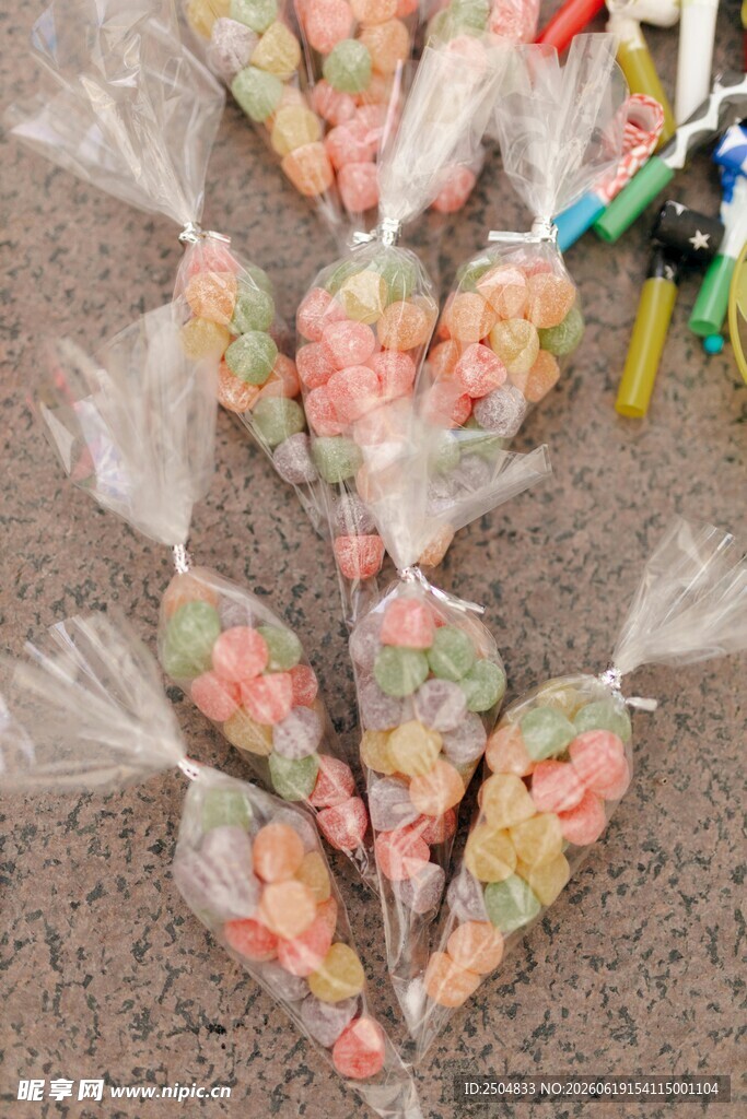 多彩糖果棒棒糖