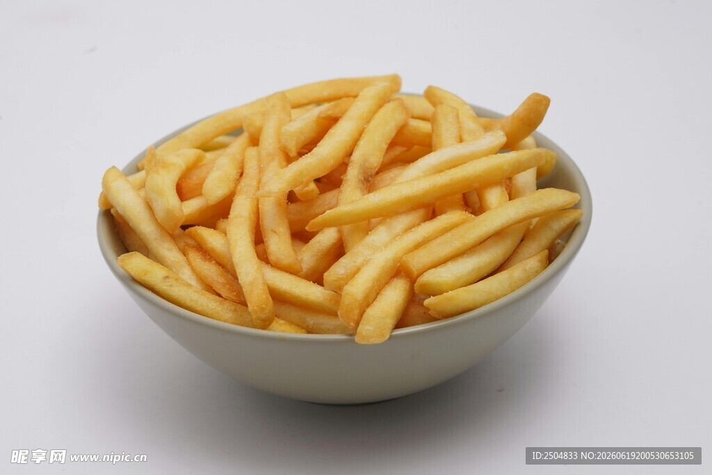 碗装美味炸薯条