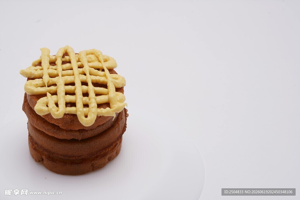 堆叠的华夫饼甜点
