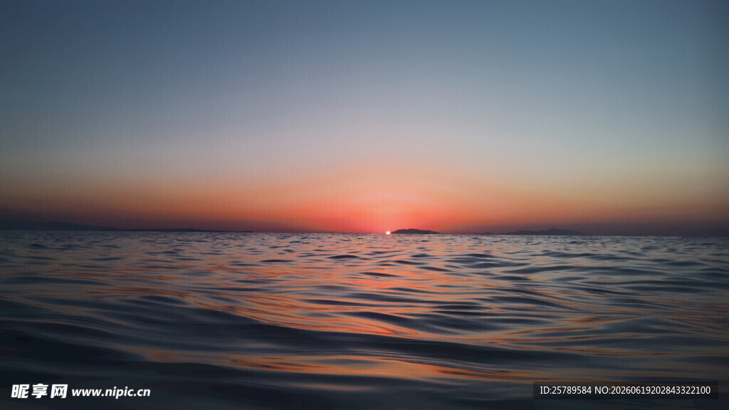 海上日落美景